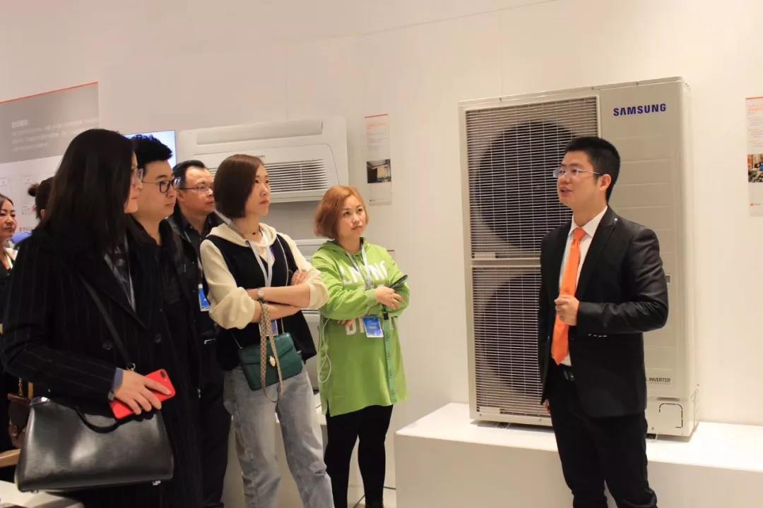 5dba8fe023509.jpg 3.jpg